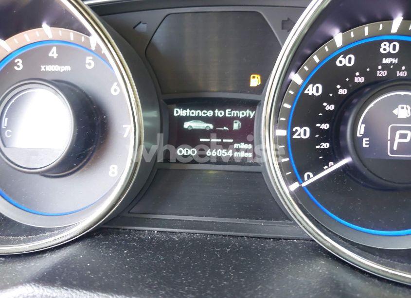 Photo 7 of 2013 Hyundai Sonata SE (VIN 5NPEC4AC7DH726413)