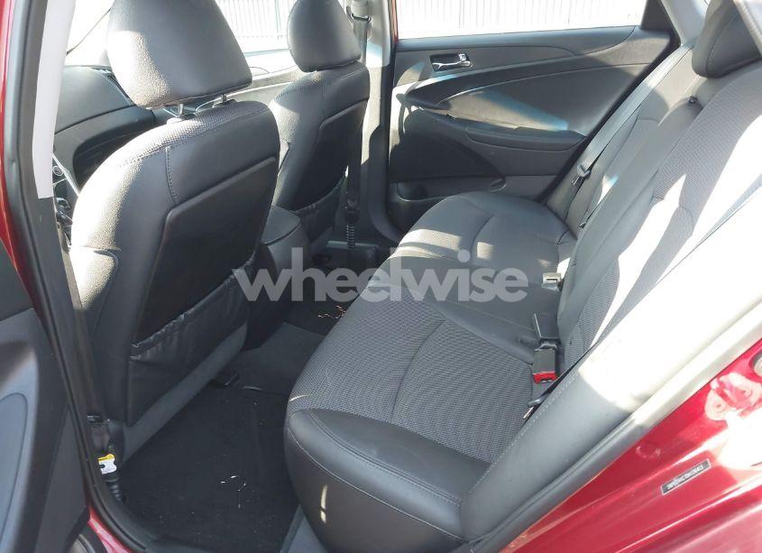 Photo 8 of 2013 Hyundai Sonata SE (VIN 5NPEC4AC7DH726413)