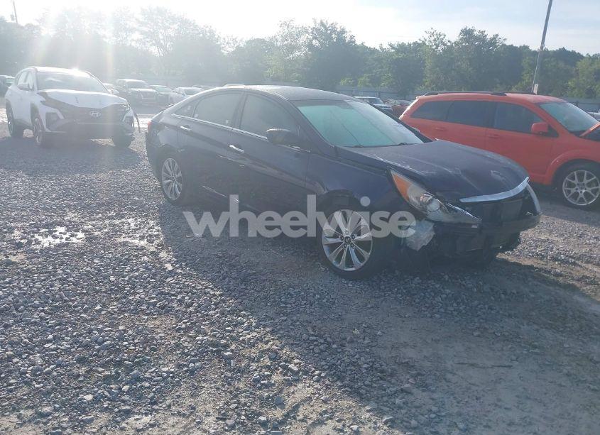 2013 Hyundai Sonata SE (VIN 5NPEC4AC7DH767916) main photo