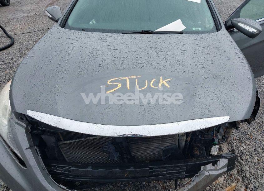 Photo 10 of 2014 Hyundai Sonata SE (VIN 5NPEC4AC7EH836802)