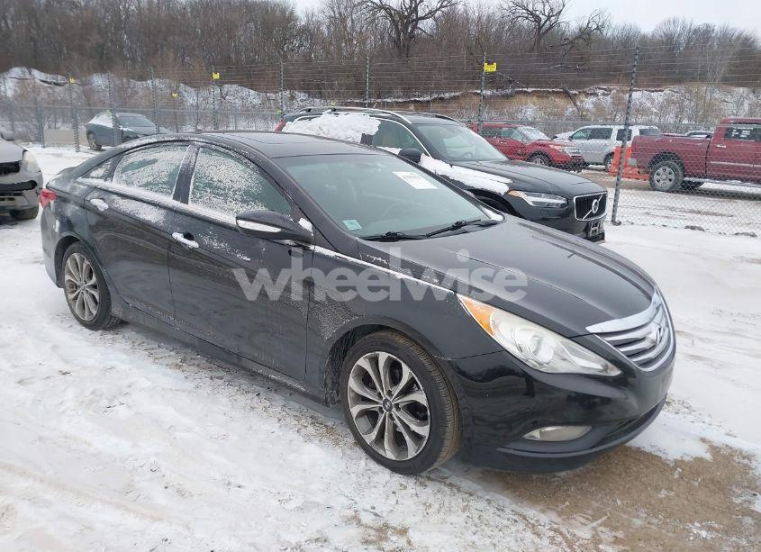 2014 Hyundai Sonata SE (VIN 5NPEC4AC7EH884039) main photo