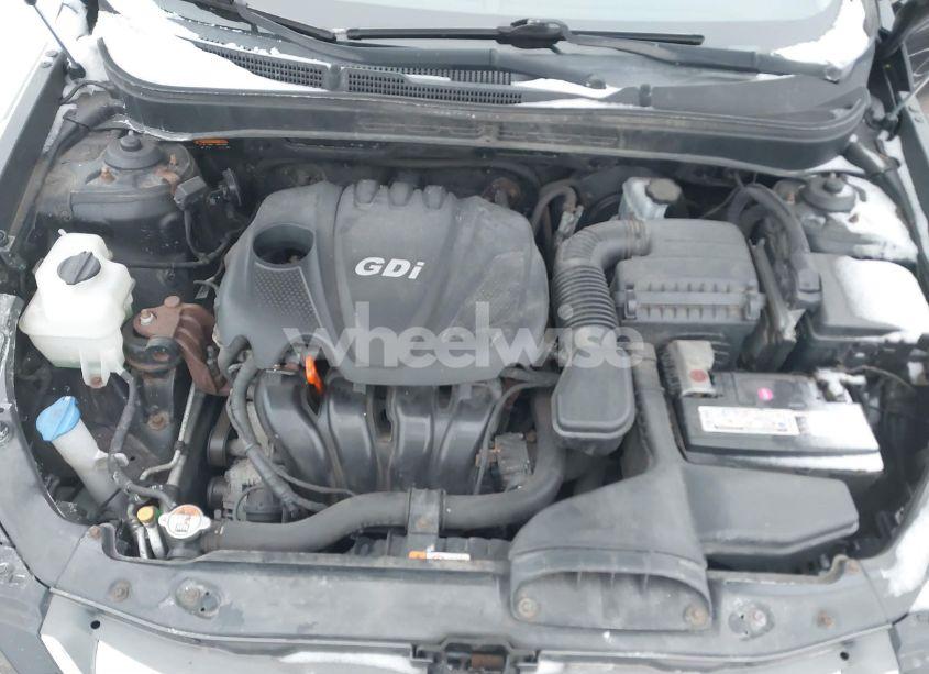 Photo 10 of 2014 Hyundai Sonata SE (VIN 5NPEC4AC7EH884039)