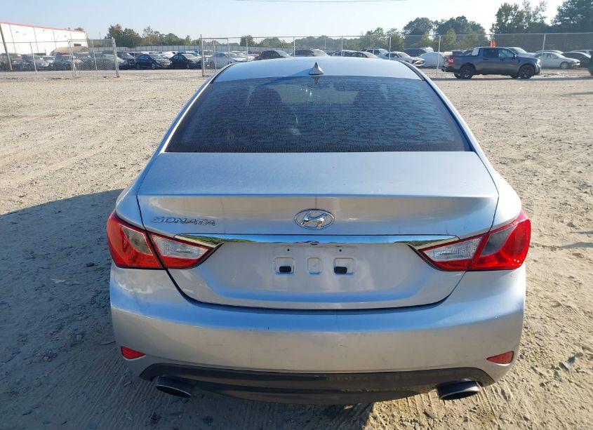 Photo 17 of 2014 Hyundai Sonata SE (VIN 5NPEC4AC7EH919078)