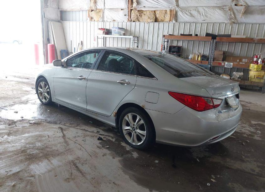 Photo 3 of 2011 Hyundai Sonata LIMITED (VIN 5NPEC4AC8BH000945)