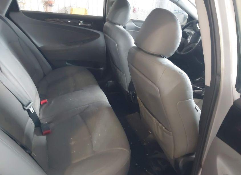 Photo 8 of 2011 Hyundai Sonata LIMITED (VIN 5NPEC4AC8BH000945)