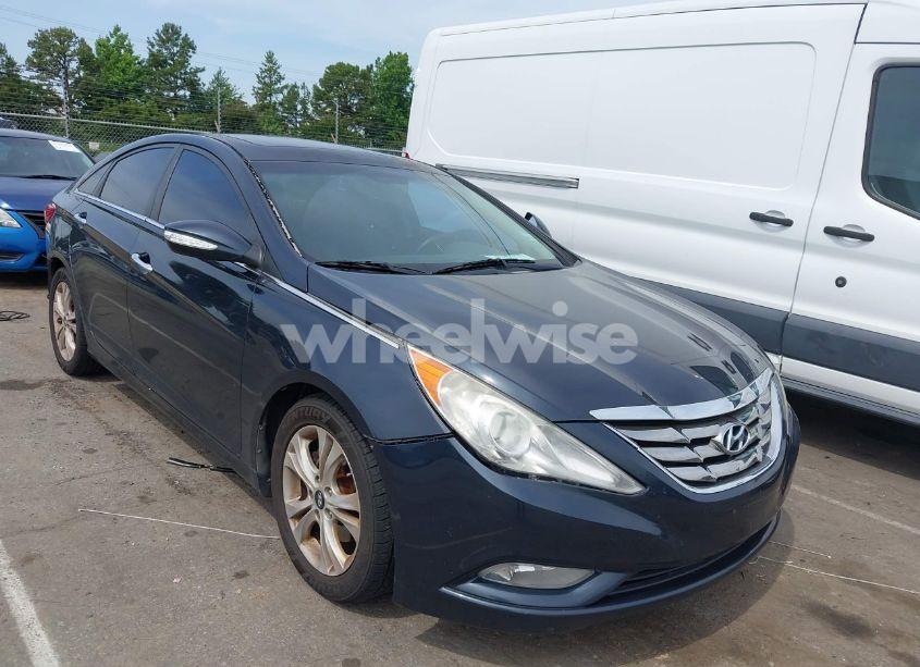 2011 Hyundai Sonata LIMITED (VIN 5NPEC4AC8BH001402) main photo