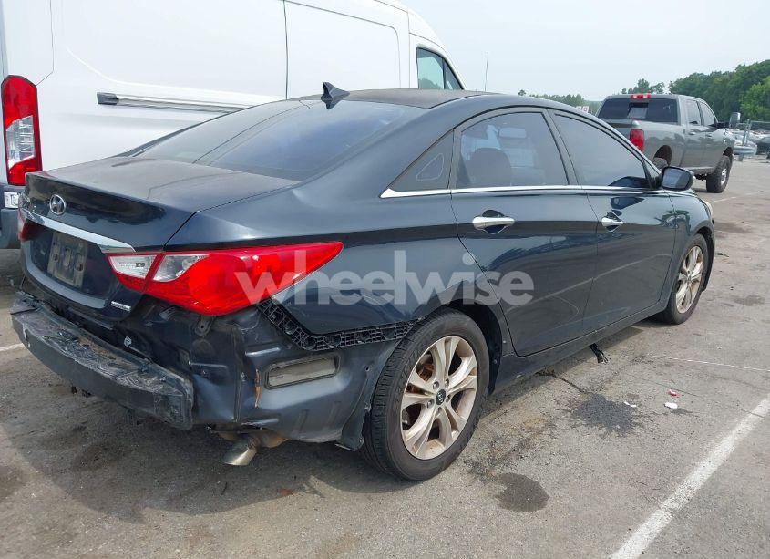 Photo 4 of 2011 Hyundai Sonata LIMITED (VIN 5NPEC4AC8BH001402)