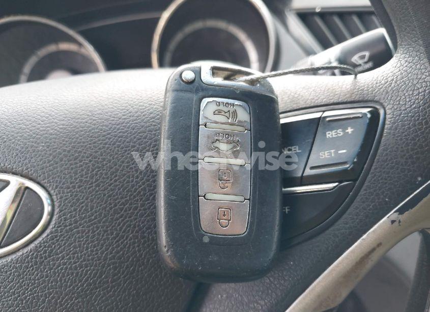 Photo 11 of 2011 Hyundai Sonata LIMITED (VIN 5NPEC4AC8BH019558)