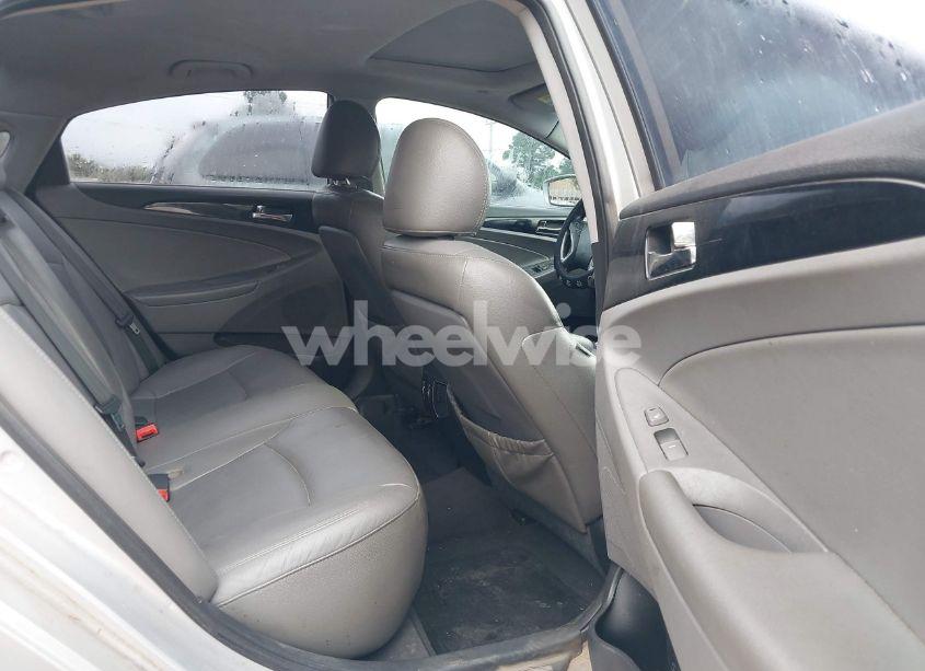 Photo 8 of 2011 Hyundai Sonata LIMITED (VIN 5NPEC4AC8BH019558)