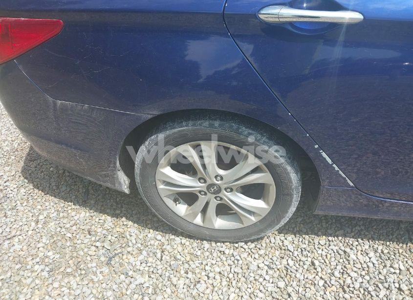 Photo 6 of 2011 Hyundai Sonata LIMITED (VIN 5NPEC4AC8BH020676)