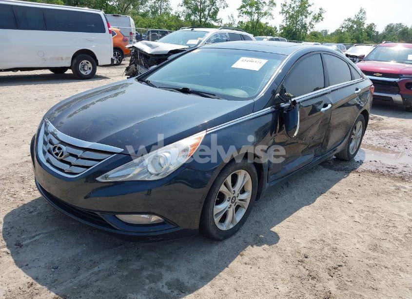 Photo 2 of 2011 Hyundai Sonata LIMITED (VIN 5NPEC4AC8BH023108)