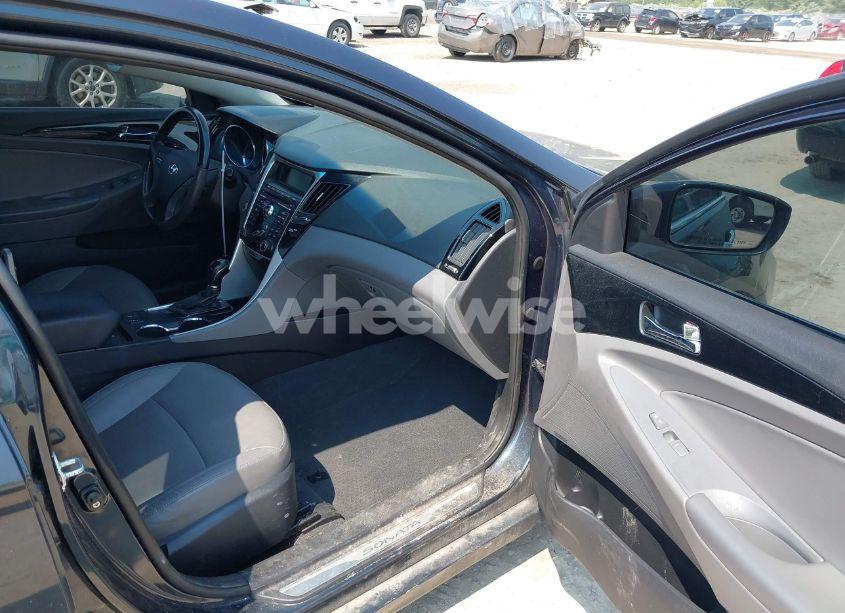 Photo 5 of 2011 Hyundai Sonata LIMITED (VIN 5NPEC4AC8BH023108)