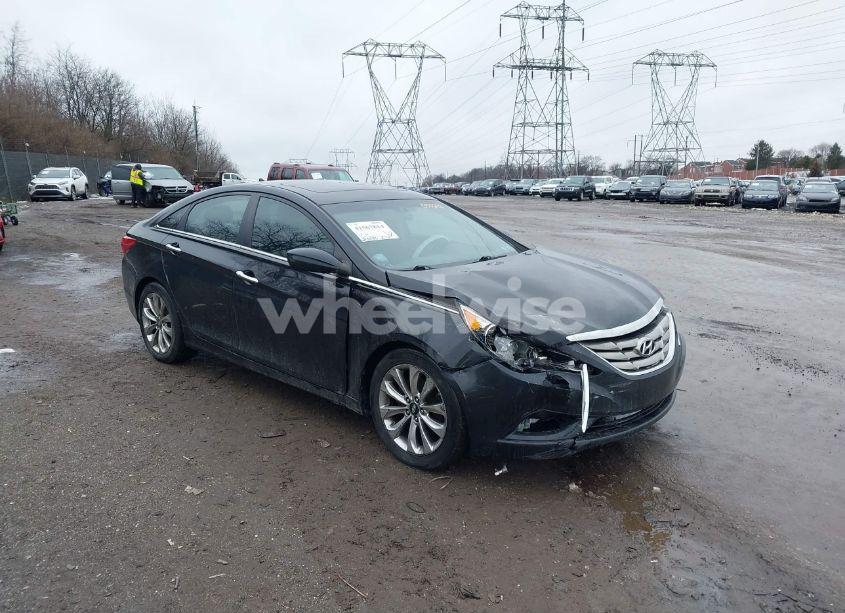2011 Hyundai Sonata SE (VIN 5NPEC4AC8BH050292) main photo