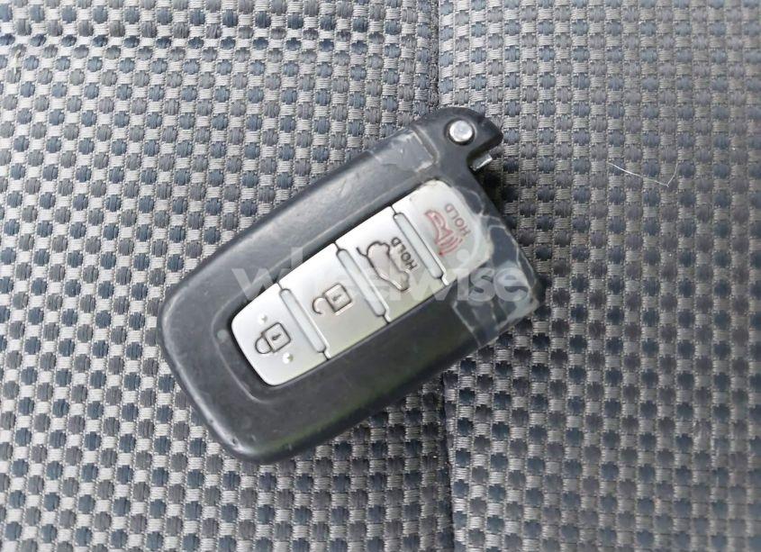 Photo 11 of 2011 Hyundai Sonata SE (VIN 5NPEC4AC8BH050292)