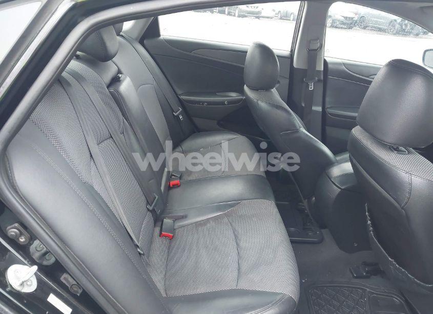 Photo 8 of 2011 Hyundai Sonata SE (VIN 5NPEC4AC8BH050292)