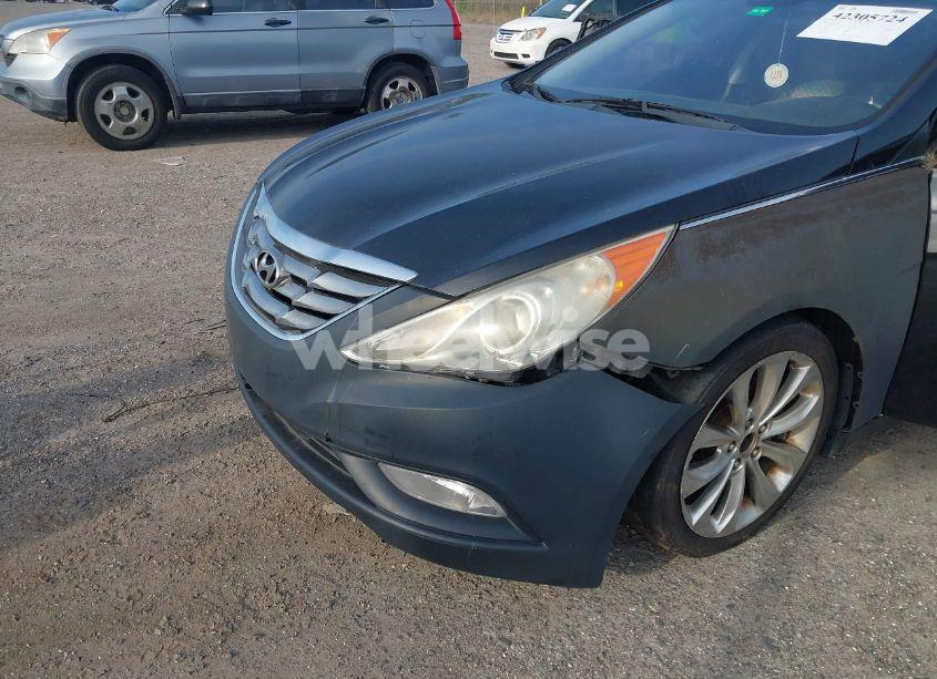 Photo 6 of 2011 Hyundai Sonata SE (VIN 5NPEC4AC8BH068243)