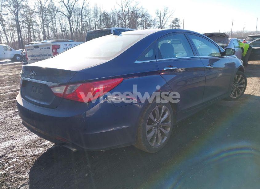 Photo 4 of 2011 Hyundai Sonata SE (VIN 5NPEC4AC8BH075144)