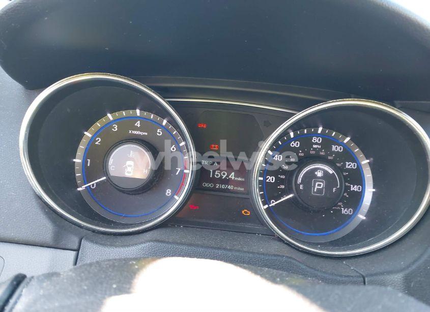 Photo 7 of 2011 Hyundai Sonata SE (VIN 5NPEC4AC8BH075144)