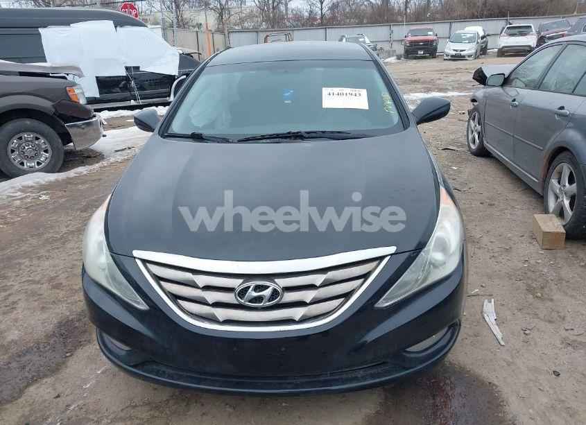 Photo 12 of 2011 Hyundai Sonata SE (VIN 5NPEC4AC8BH082255)