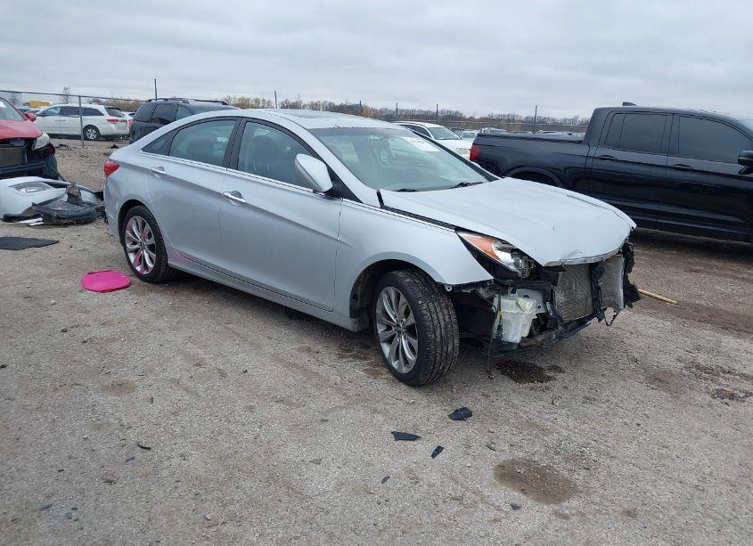2011 Hyundai Sonata SE (VIN 5NPEC4AC8BH101029) main photo