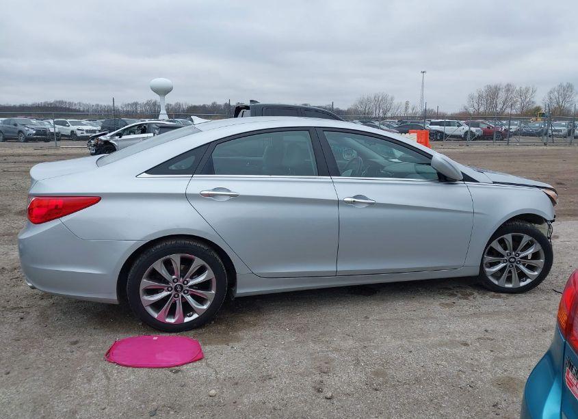 Photo 14 of 2011 Hyundai Sonata SE (VIN 5NPEC4AC8BH101029)