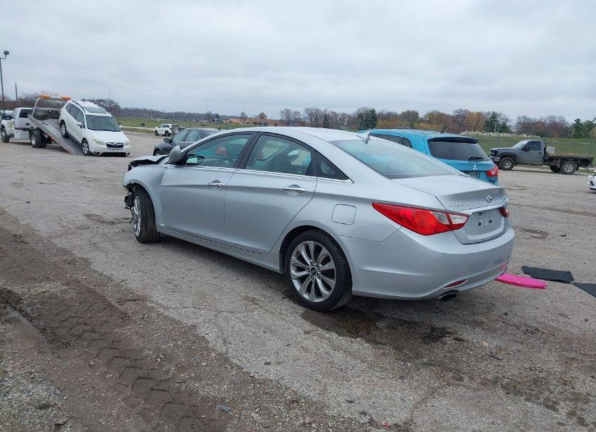 Photo 3 of 2011 Hyundai Sonata SE (VIN 5NPEC4AC8BH101029)