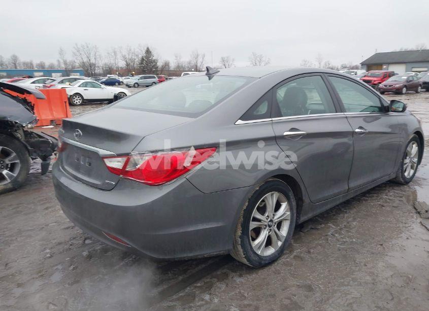 Photo 4 of 2011 Hyundai Sonata LIMITED (VIN 5NPEC4AC8BH104898)