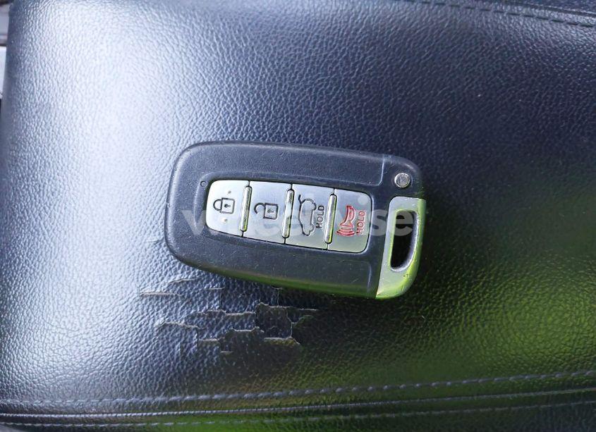 Photo 11 of 2011 Hyundai Sonata SE (VIN 5NPEC4AC8BH108255)