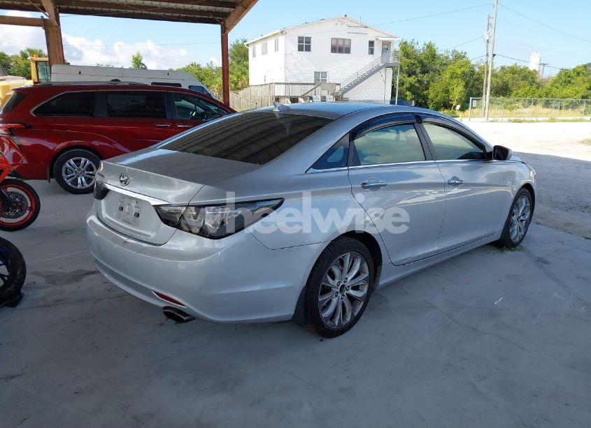 Photo 4 of 2011 Hyundai Sonata SE (VIN 5NPEC4AC8BH108255)