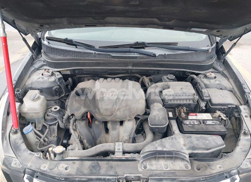 Photo 10 of 2011 Hyundai Sonata LIMITED (VIN 5NPEC4AC8BH123936)