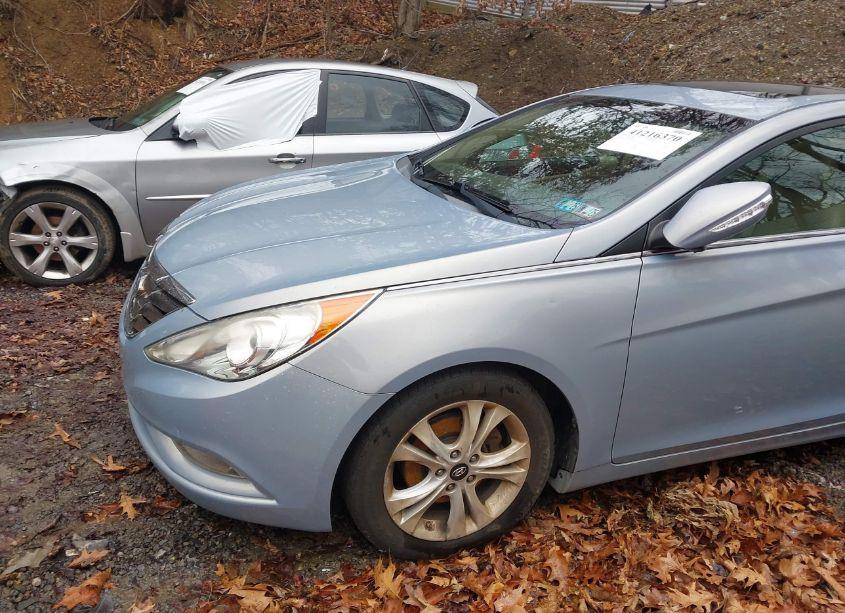 Photo 13 of 2011 Hyundai Sonata LIMITED (VIN 5NPEC4AC8BH138386)