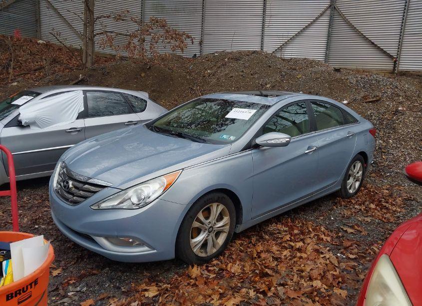 Photo 2 of 2011 Hyundai Sonata LIMITED (VIN 5NPEC4AC8BH138386)