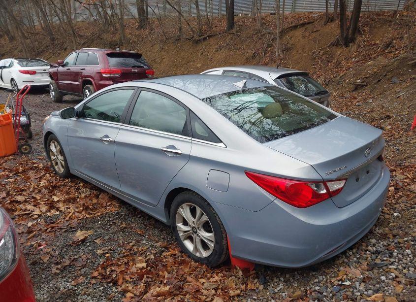Photo 3 of 2011 Hyundai Sonata LIMITED (VIN 5NPEC4AC8BH138386)