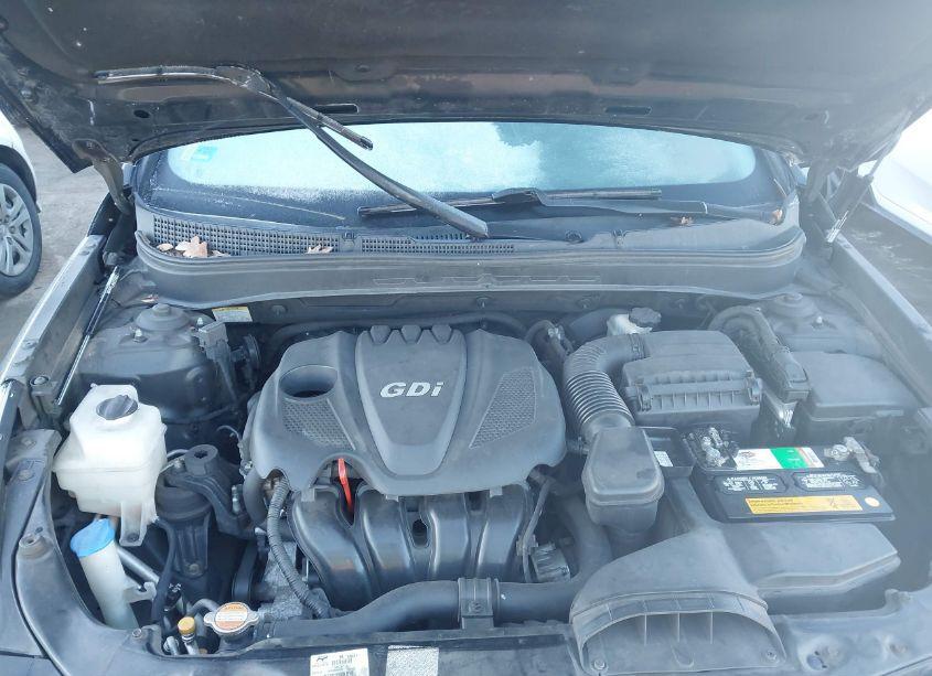 Photo 10 of 2011 Hyundai Sonata SE (VIN 5NPEC4AC8BH142860)
