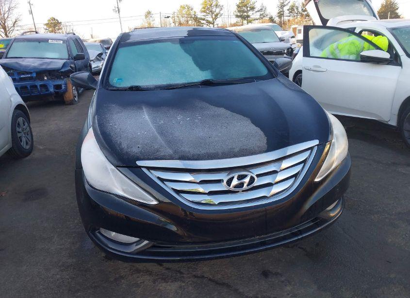 Photo 6 of 2011 Hyundai Sonata SE (VIN 5NPEC4AC8BH142860)
