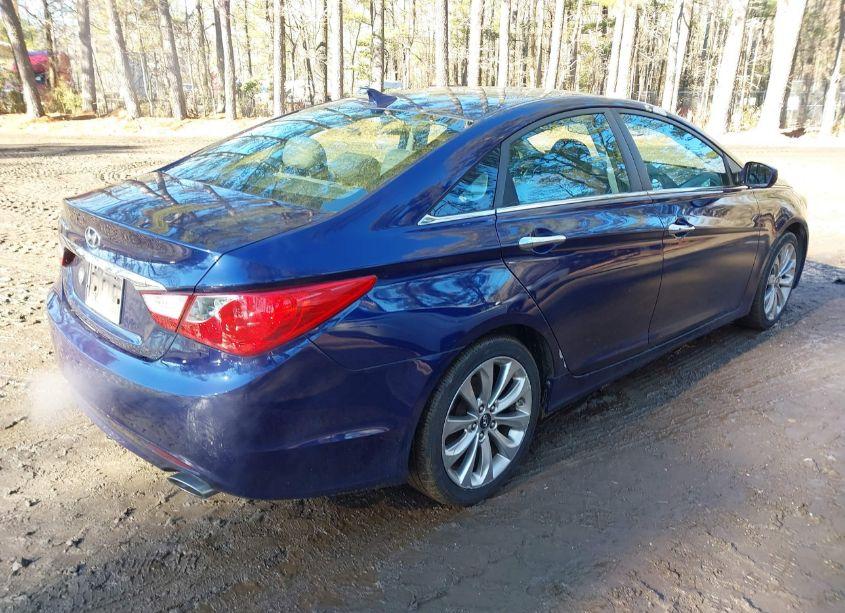 Photo 4 of 2011 Hyundai Sonata SE (VIN 5NPEC4AC8BH163899)