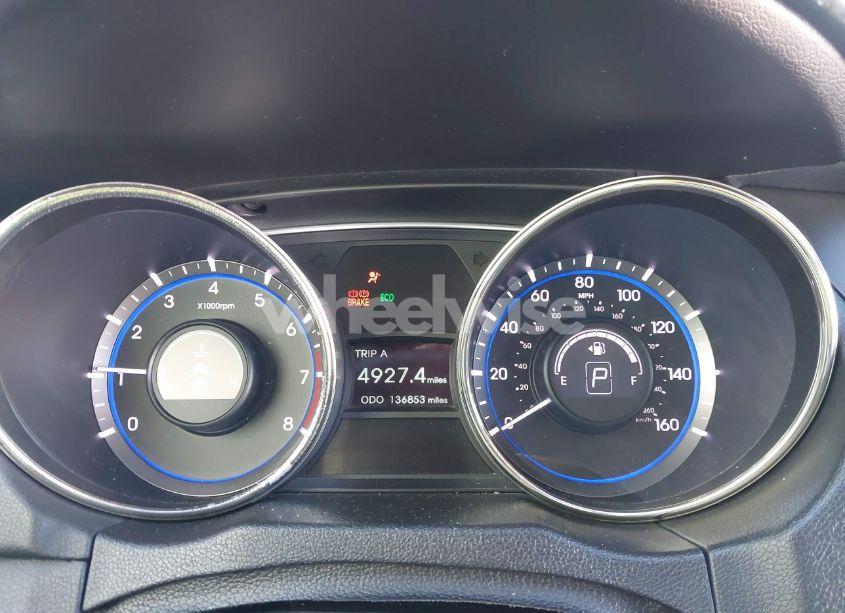 Photo 7 of 2011 Hyundai Sonata SE (VIN 5NPEC4AC8BH183585)