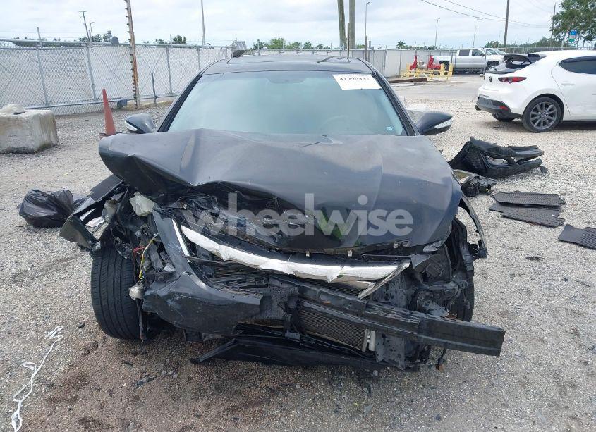 Photo 6 of 2011 Hyundai Sonata LIMITED (VIN 5NPEC4AC8BH189435)