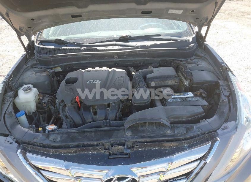 Photo 10 of 2011 Hyundai Sonata SE (VIN 5NPEC4AC8BH197759)