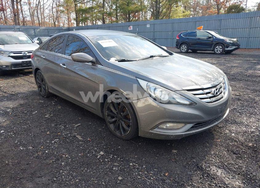 2011 Hyundai Sonata SE (VIN 5NPEC4AC8BH280091) main photo