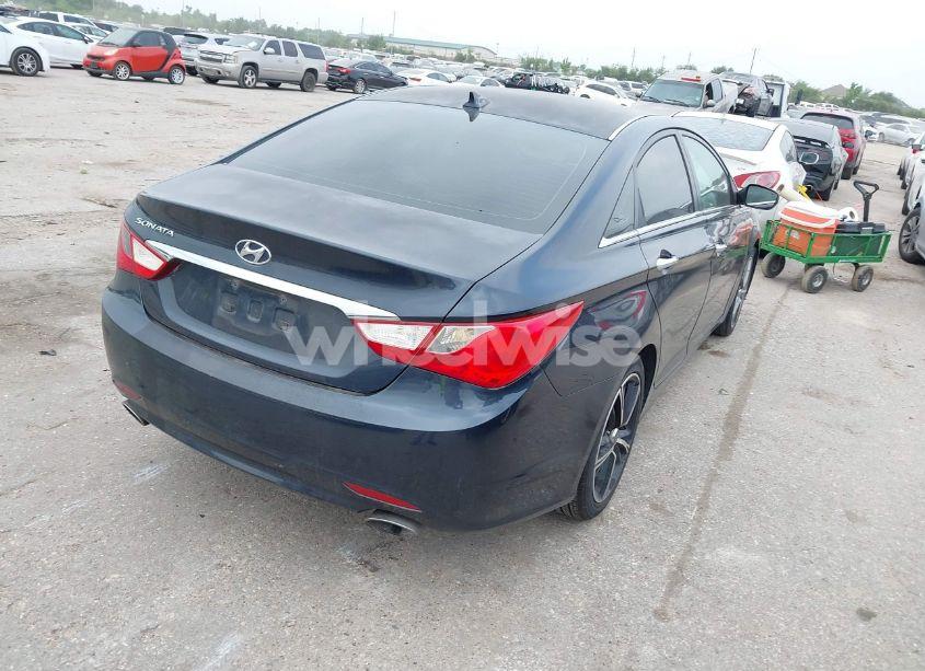 Photo 4 of 2012 Hyundai Sonata SE (VIN 5NPEC4AC8CH437748)
