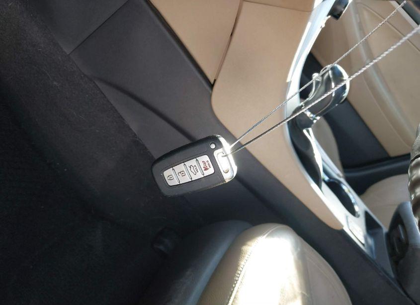 Photo 11 of 2012 Hyundai Sonata LIMITED (VIN 5NPEC4AC8CH485315)