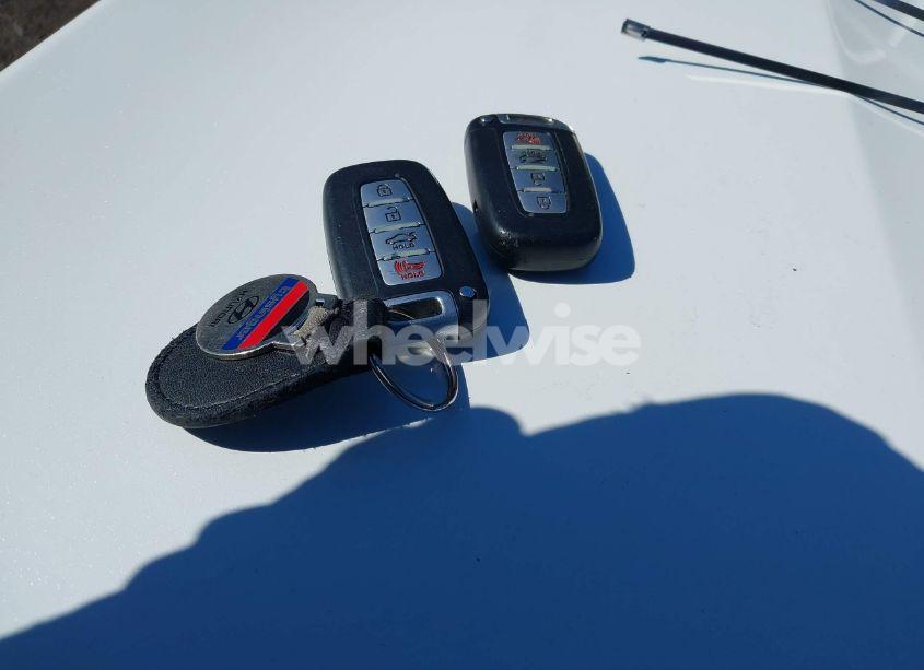 Photo 11 of 2013 Hyundai Sonata SE (VIN 5NPEC4AC8DH556966)