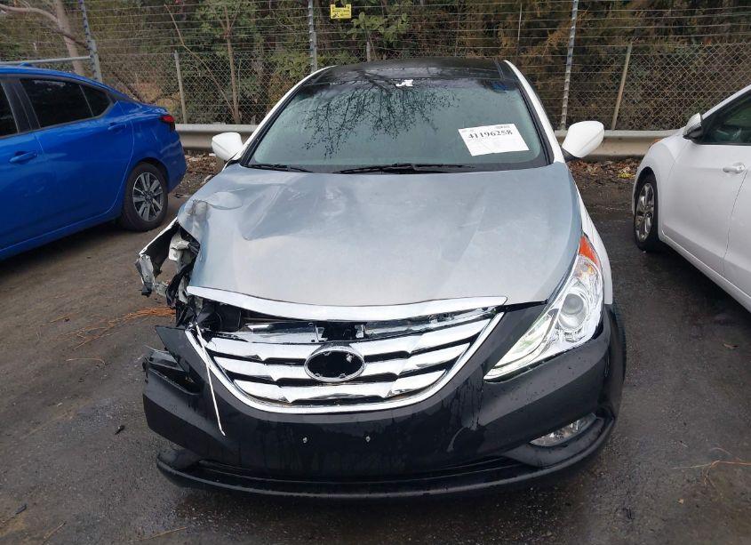 Photo 12 of 2013 Hyundai Sonata LIMITED (VIN 5NPEC4AC8DH561679)