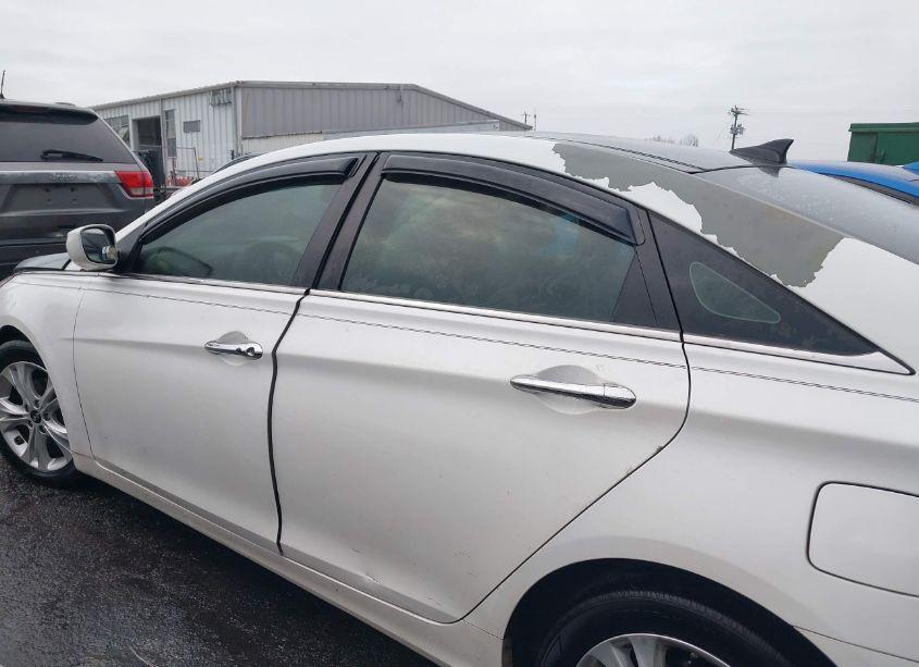 Photo 14 of 2013 Hyundai Sonata LIMITED (VIN 5NPEC4AC8DH561679)