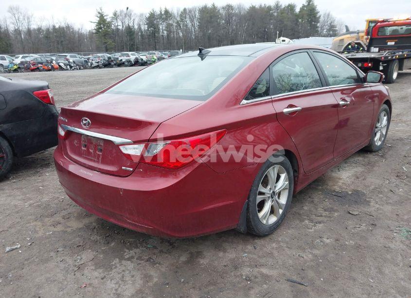 Photo 4 of 2013 Hyundai Sonata LIMITED (VIN 5NPEC4AC8DH566221)