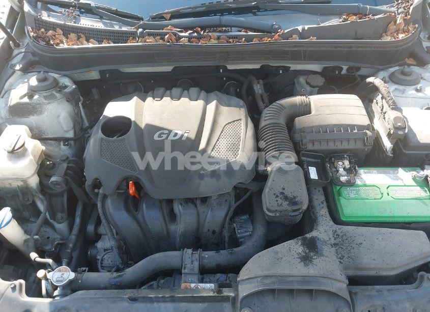 Photo 10 of 2013 Hyundai Sonata SE (VIN 5NPEC4AC8DH578949)