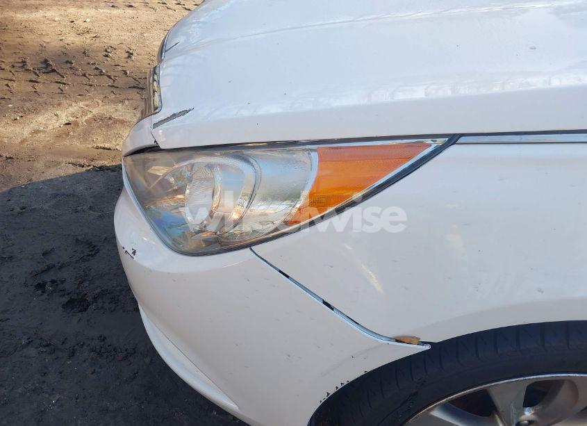 Photo 13 of 2013 Hyundai Sonata SE (VIN 5NPEC4AC8DH578949)