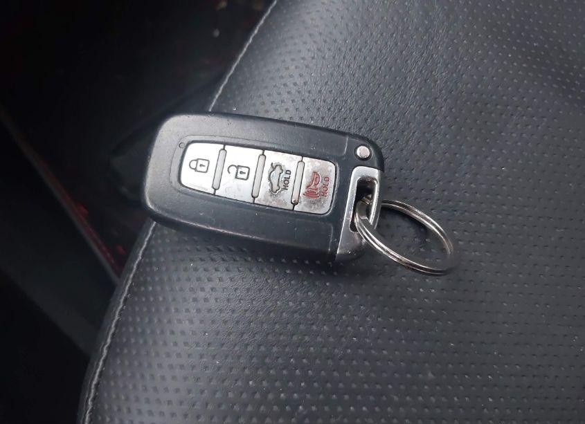 Photo 11 of 2013 Hyundai Sonata LIMITED (VIN 5NPEC4AC8DH580040)