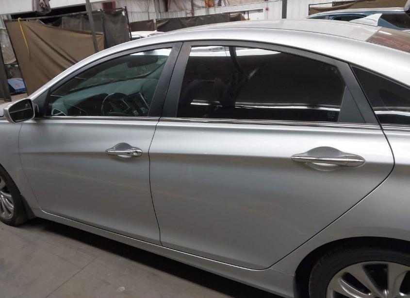 Photo 14 of 2013 Hyundai Sonata SE (VIN 5NPEC4AC8DH586291)